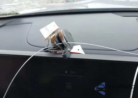 2025 Kia K5 Gt-Line z USA, uszkodzony, nr VIN KNAG64J75S5297897